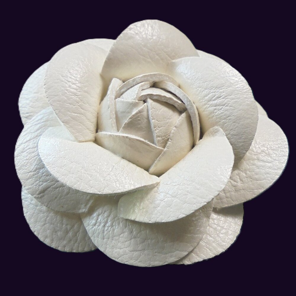 Floral Brooch Cream color flower Pin accessories 2.5" NEW - Picture 6 of 9